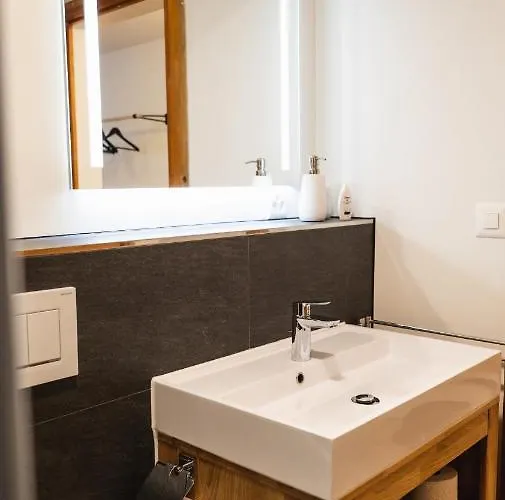 Wunderstay Alpine 403 Centric Balcony/view Apartman Davos