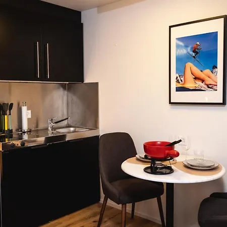 Апартаменты Wunderstay Alpine 403 Centric Balcony/view Давос