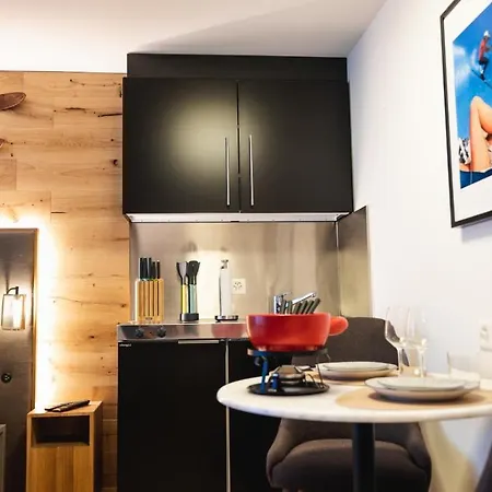 Wunderstay Alpine 403 Centric Balcony/view * Давос